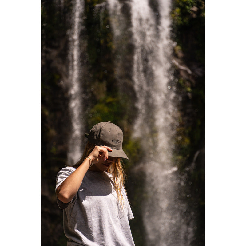 Gorra Huemul Logo Cacique