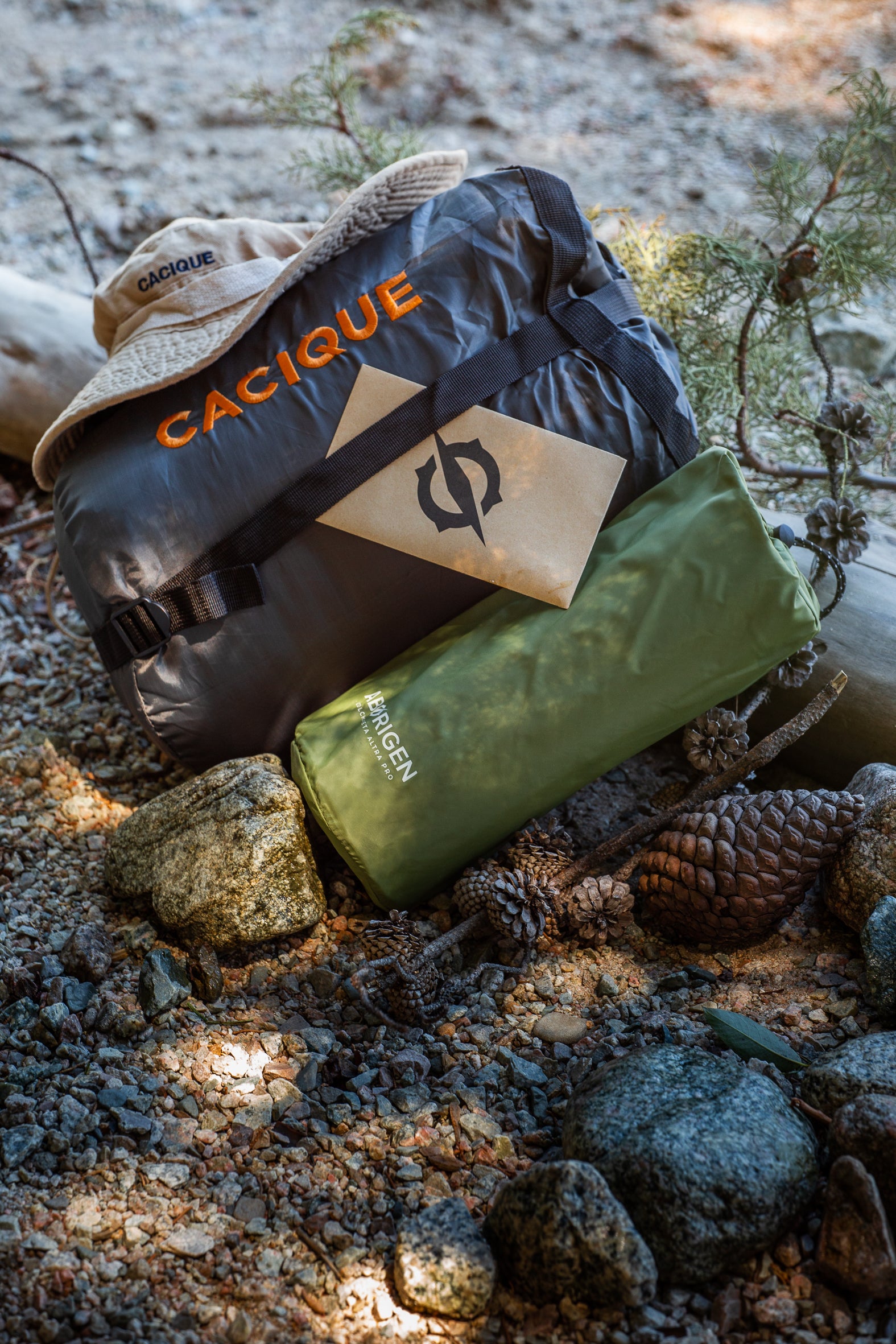 Bolsa De Dormir Race 100 -5°C + Funda Vivac Impermeable