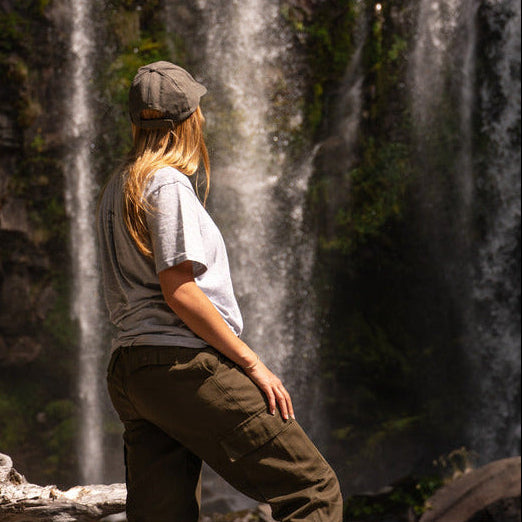 Gorra Huemul Logo Cacique